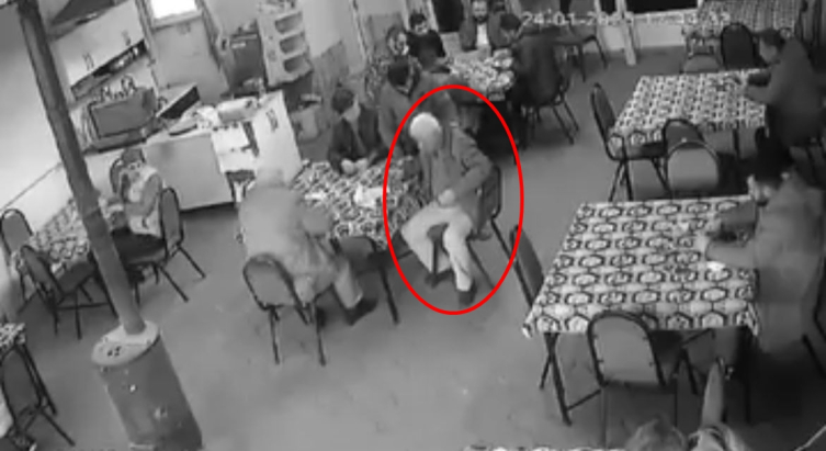 Heimlich manevrası yine hayat kurtardı